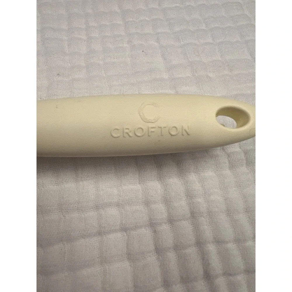 Crofton Lazy Silicone Spoon Cream Heat Resistant Cooking Utensil w/ Pot Rest‎